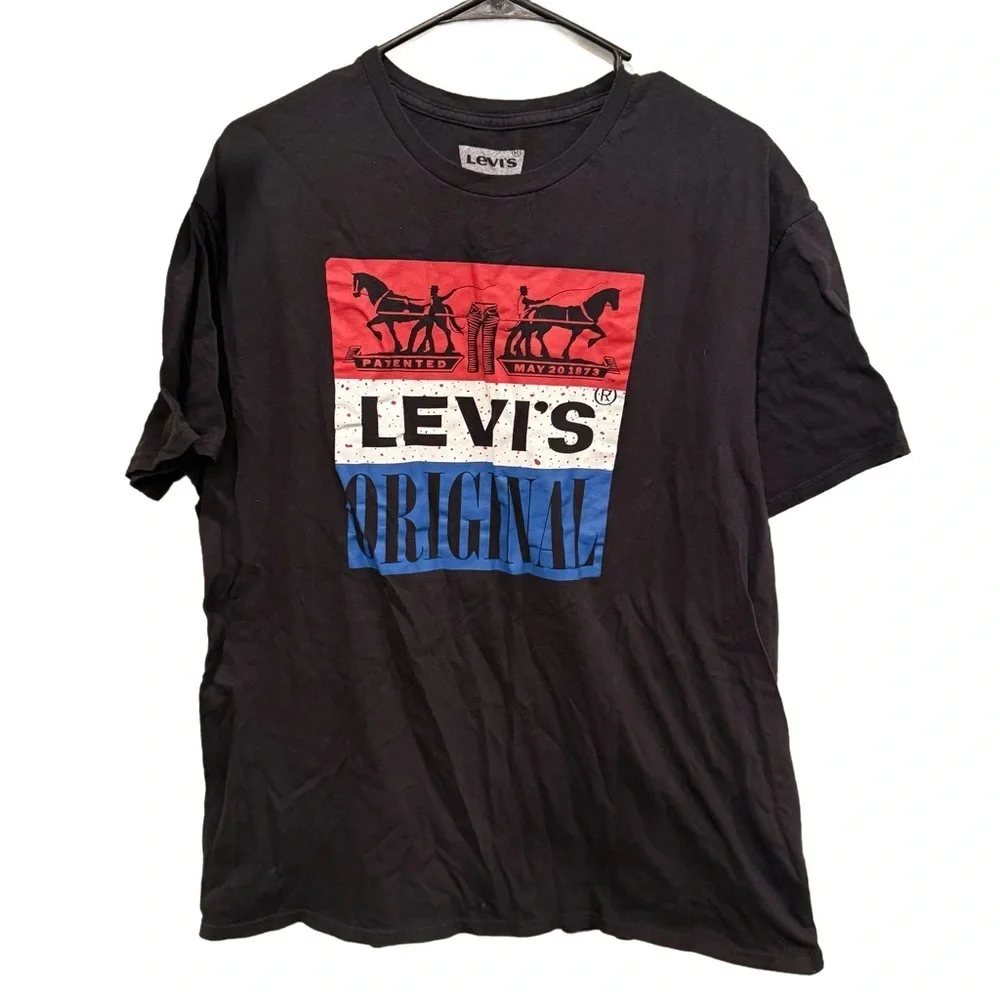 Levi's Original Men's Black Red Blue White Graphic Tee Size XL